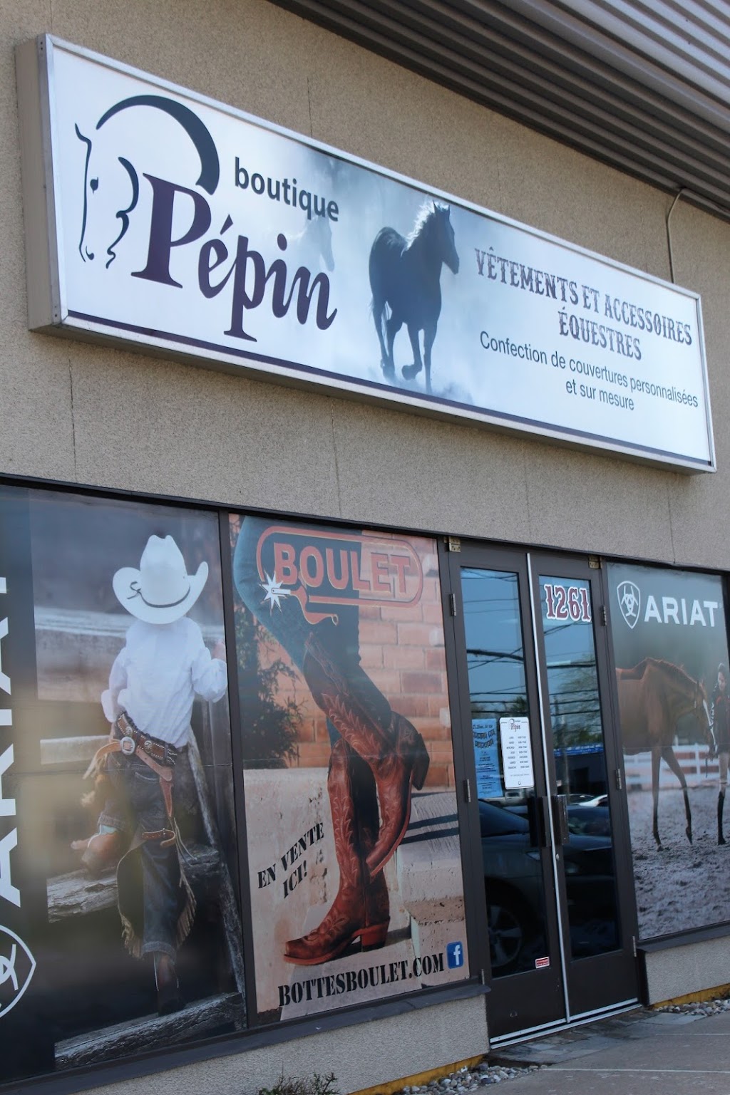 Boutique équestre Pépin ltee | 1261 Rue des Sureaux, Terrebonne, QC J6X 4G4, Canada | Phone: (450) 471-7669