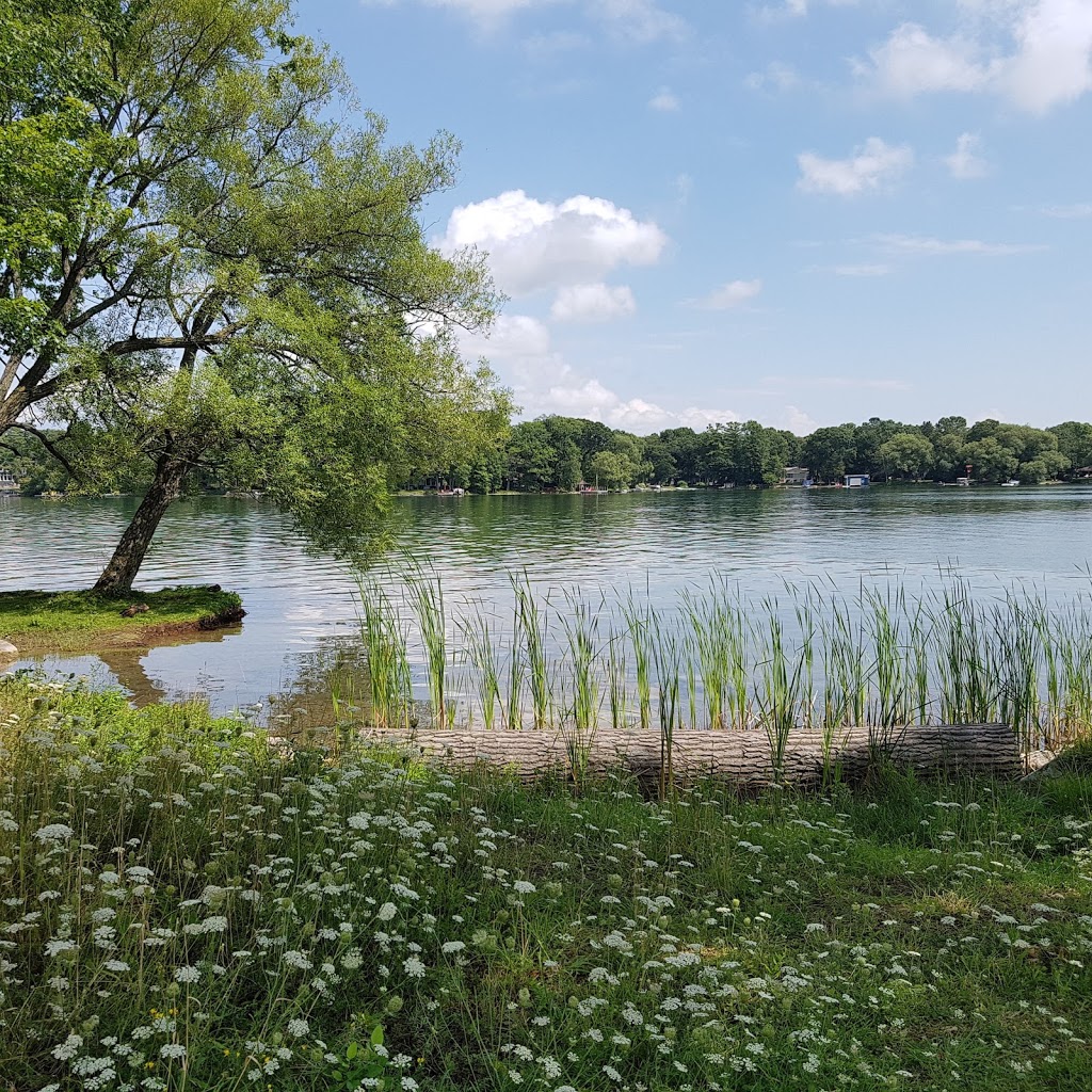 Couchiching Golf & Country Club | 370 Peter St N, Orillia, ON L3V 5A7, Canada | Phone: (705) 326-2861