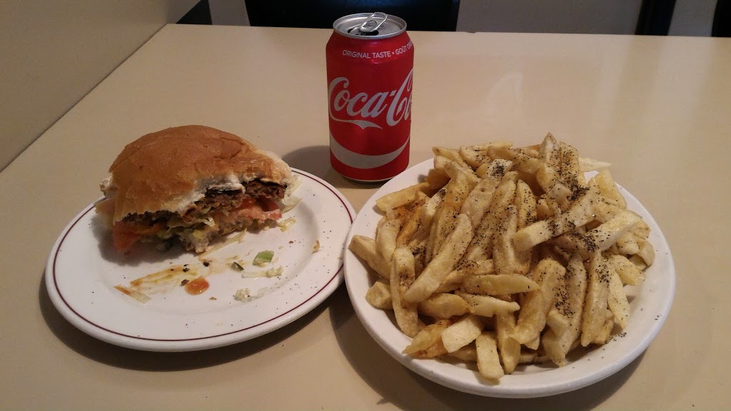 Chubbys Fish N Chips | 2290 Islington Ave, Etobicoke, ON M9W 3X2, Canada | Phone: (416) 741-6200
