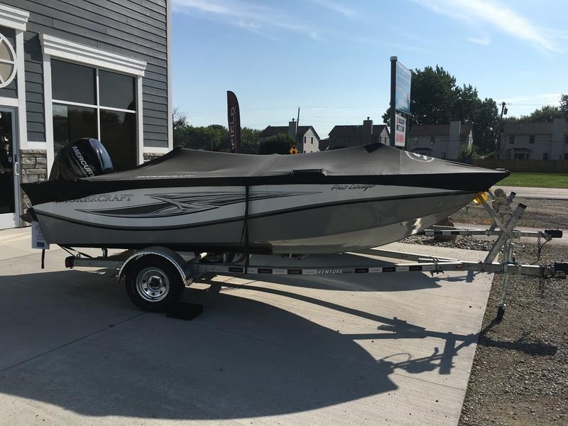 Blue Lagoon Boating Center Showroom | 39739 Jefferson Ave, Harrison Charter Township, MI 48045, USA | Phone: (586) 463-1020