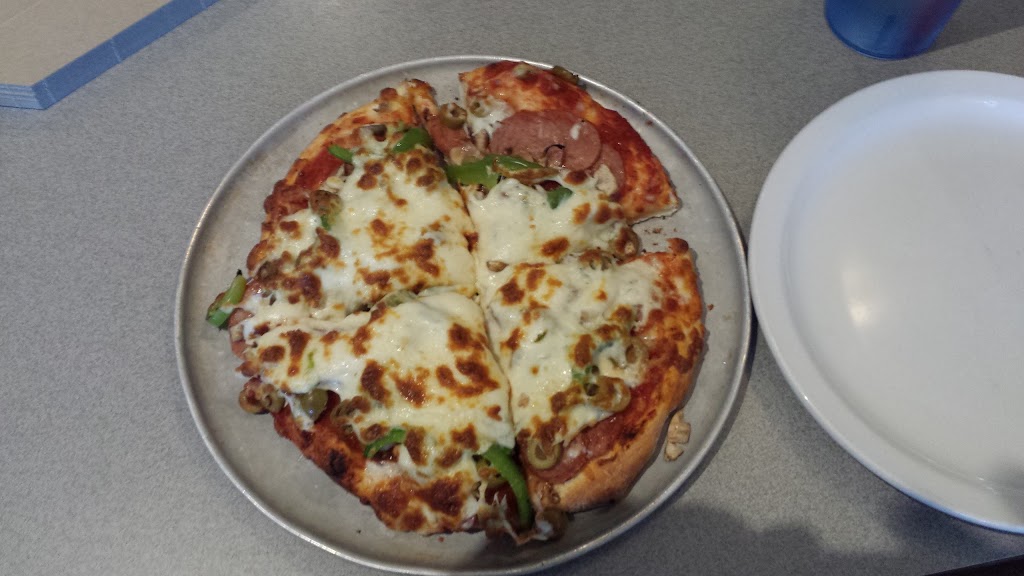 Buckingham Pizza | 421 Avenue de Buckingham, Gatineau, QC J8L 2G8, Canada | Phone: (819) 986-8555