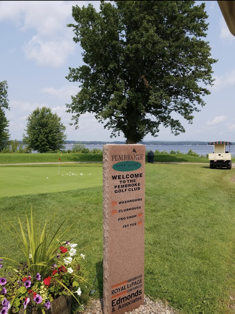 Pembroke Golf Club | 253 Golf Course Rd, Pembroke, ON K8A 7M1, Canada | Phone: (613) 732-1665