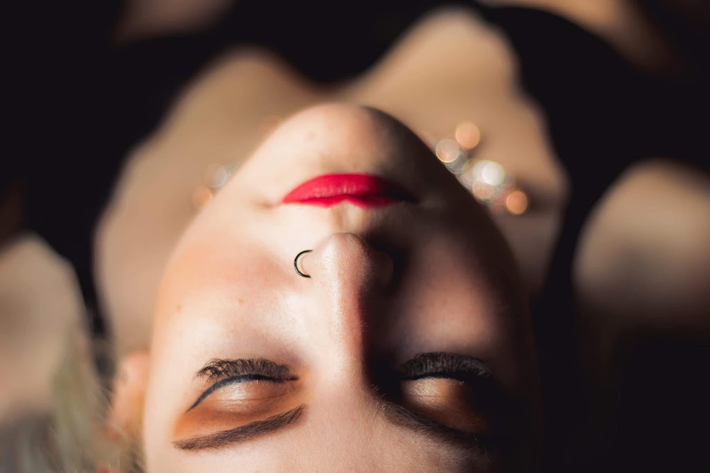 Reflections by Renee | 1121 Buchanan Blvd, Winnipeg, MB R2Y 1X5, Canada | Phone: (204) 228-7327