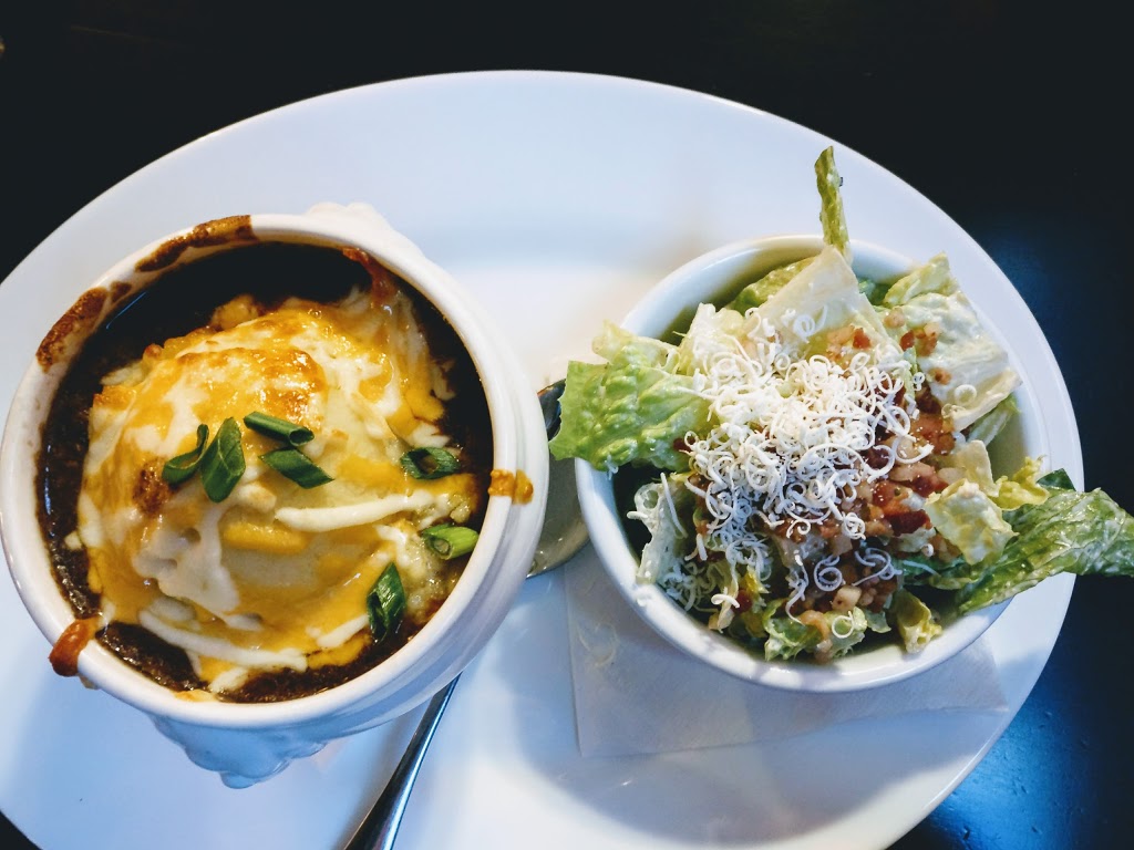 Ned Devines Irish Pub | 575 Ontario St S, Milton, ON L9T 2N2, Canada | Phone: (905) 864-6794