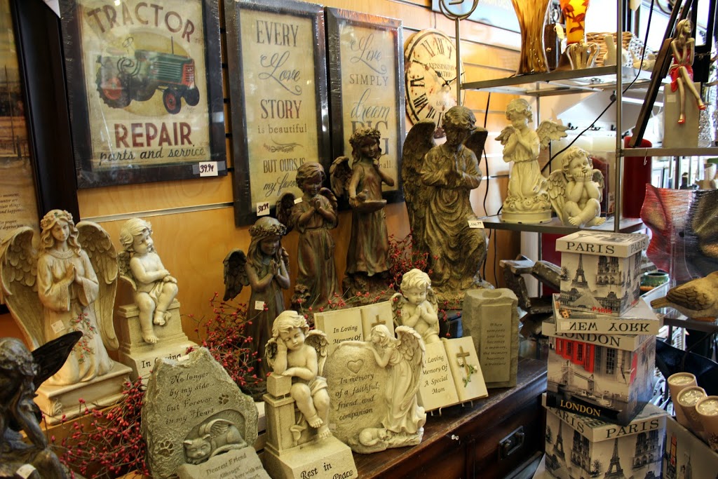 Past Times | 26 Main St N, Moose Jaw, SK S6H 3J6, Canada | Phone: (306) 692-9955