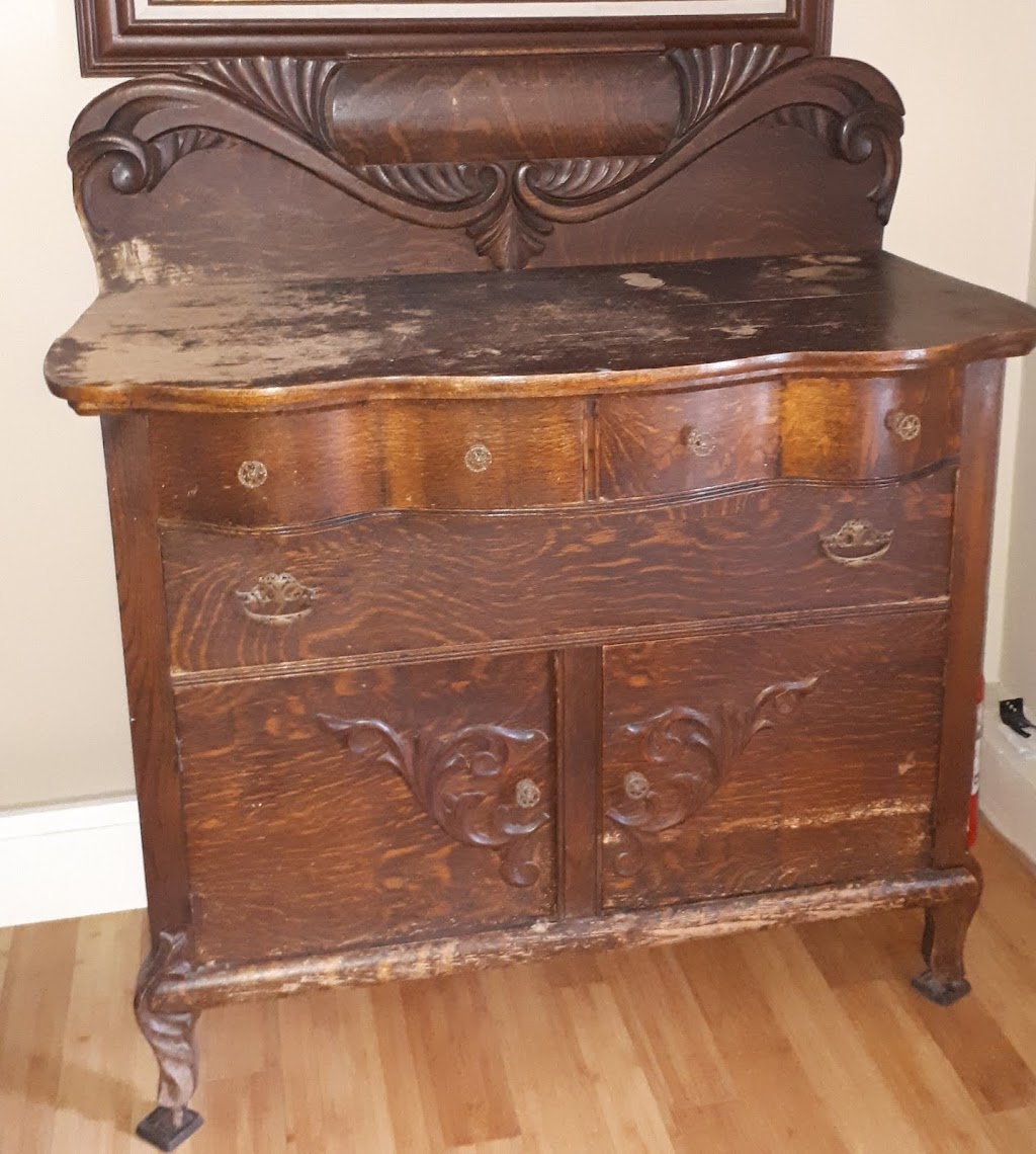 Laric Furniture & Kitchen Refinishing | 2913 Spring St, Port Moody, BC V3H 1Z7, Canada | Phone: (778) 875-6481