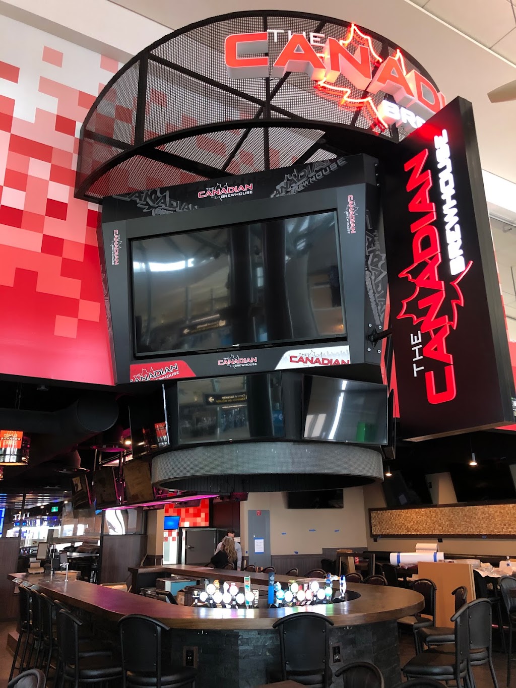 The Canadian Brewhouse (Edmonton International Airport) | 1000 Airport Rd, Nisku, AB T9E 0V3, Canada | Phone: (780) 739-1911