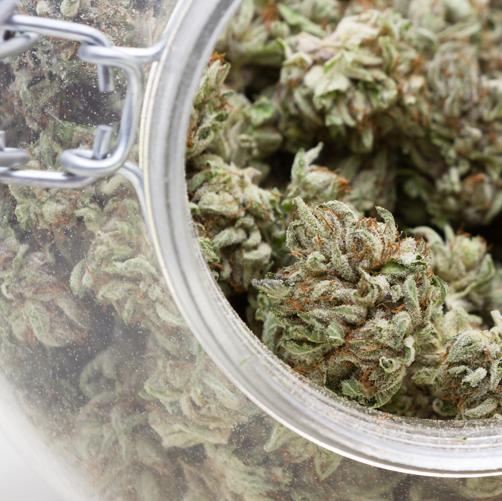 Warmland Cannabis Centre | 850 Shawnigan Lake-Mill Bay Rd #35, Mill Bay, BC V0R 2P2, Canada | Phone: (250) 929-5588