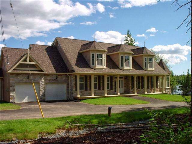 Voyageur Lakes Sales Centre | 129 Appaloosa Run, Hammonds Plains, NS B4B 2L8, Canada | Phone: (902) 431-3200