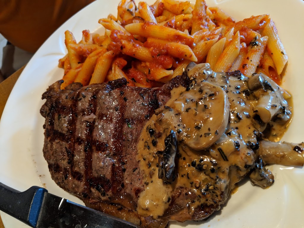 Bella Vista Trattoria & Wine Bar | 660 College St, Toronto, ON M6G 1B8, Canada | Phone: (416) 532-2518