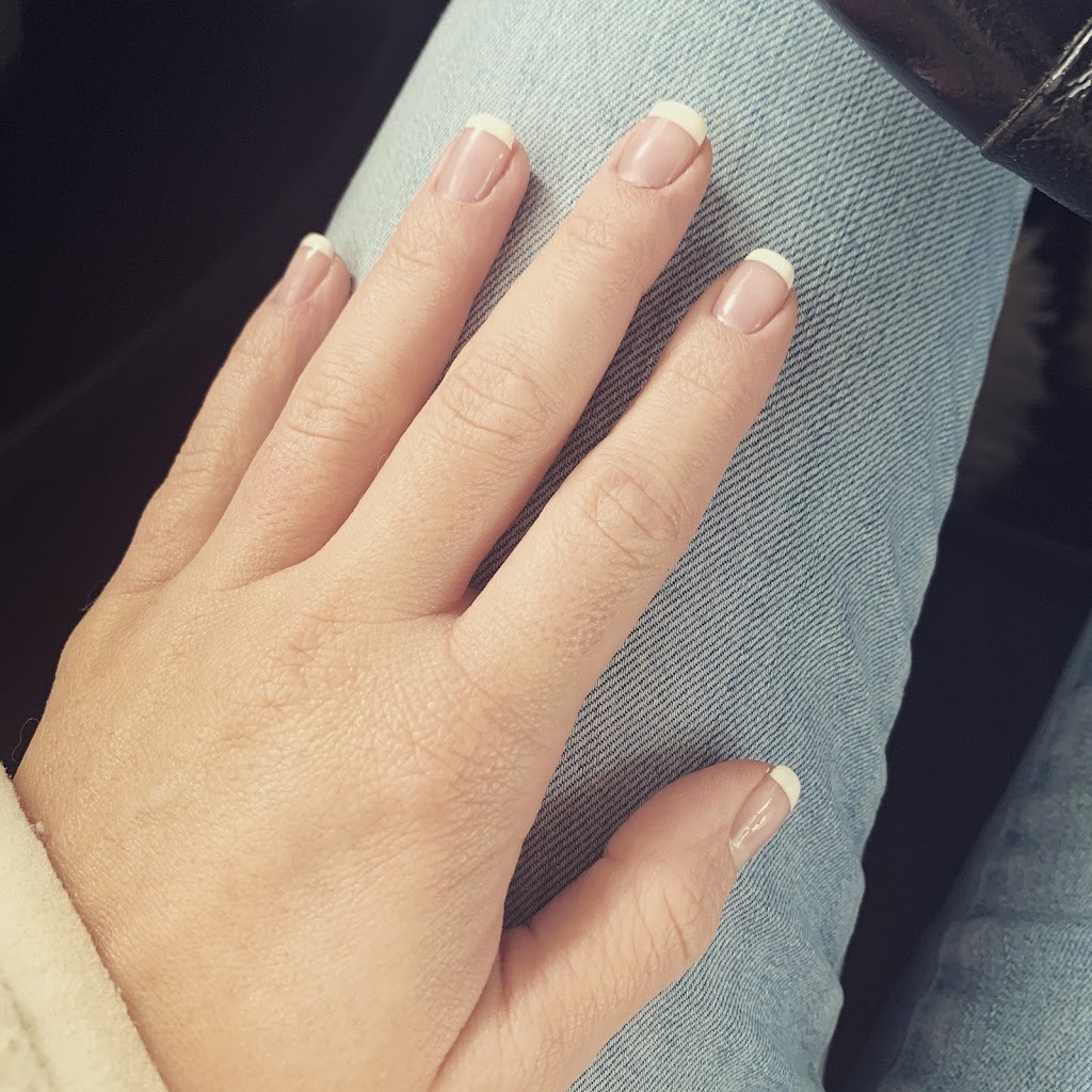 Bella Nails | 665 Colborne St E, Brantford, ON N3S 3M8, Canada | Phone: (519) 752-2189