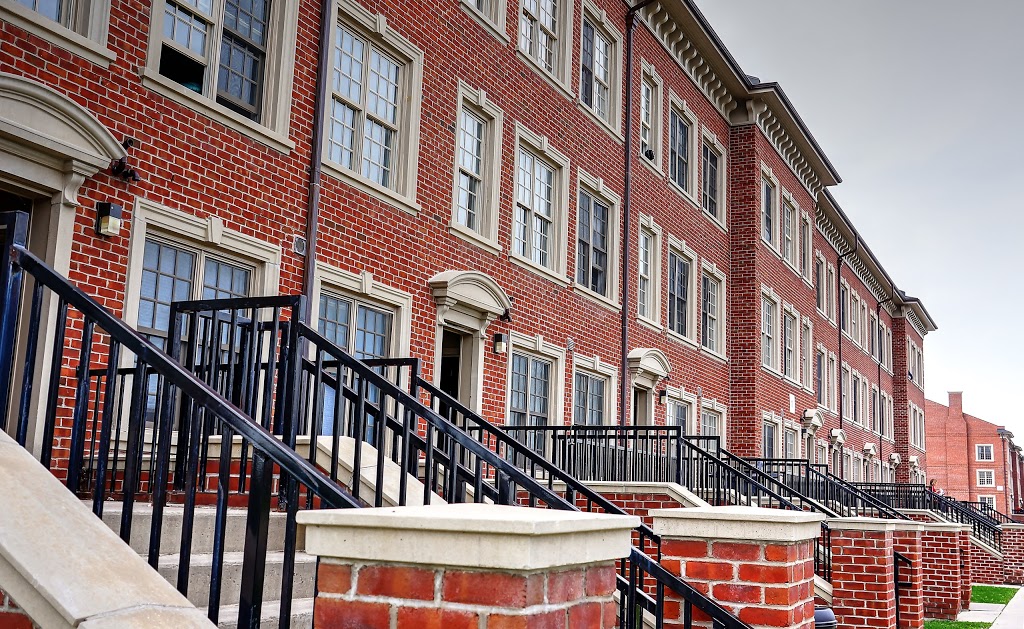 West Village Townhouses | 10 Avenue of Champions, Oshawa, ON L1H 7K4, Canada | Phone: (289) 716-0600