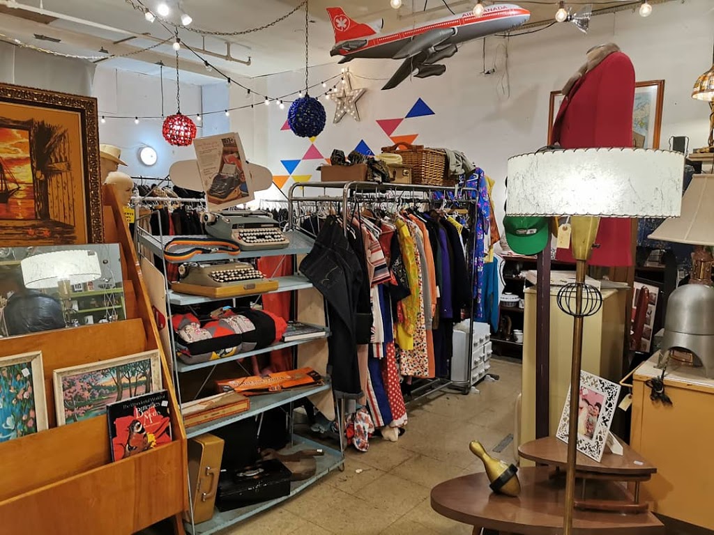 Marché Underground | 3731 Rue Notre-Dame Ouest, Montréal, QC H4C 1P8, Canada | Phone: (438) 795-3602