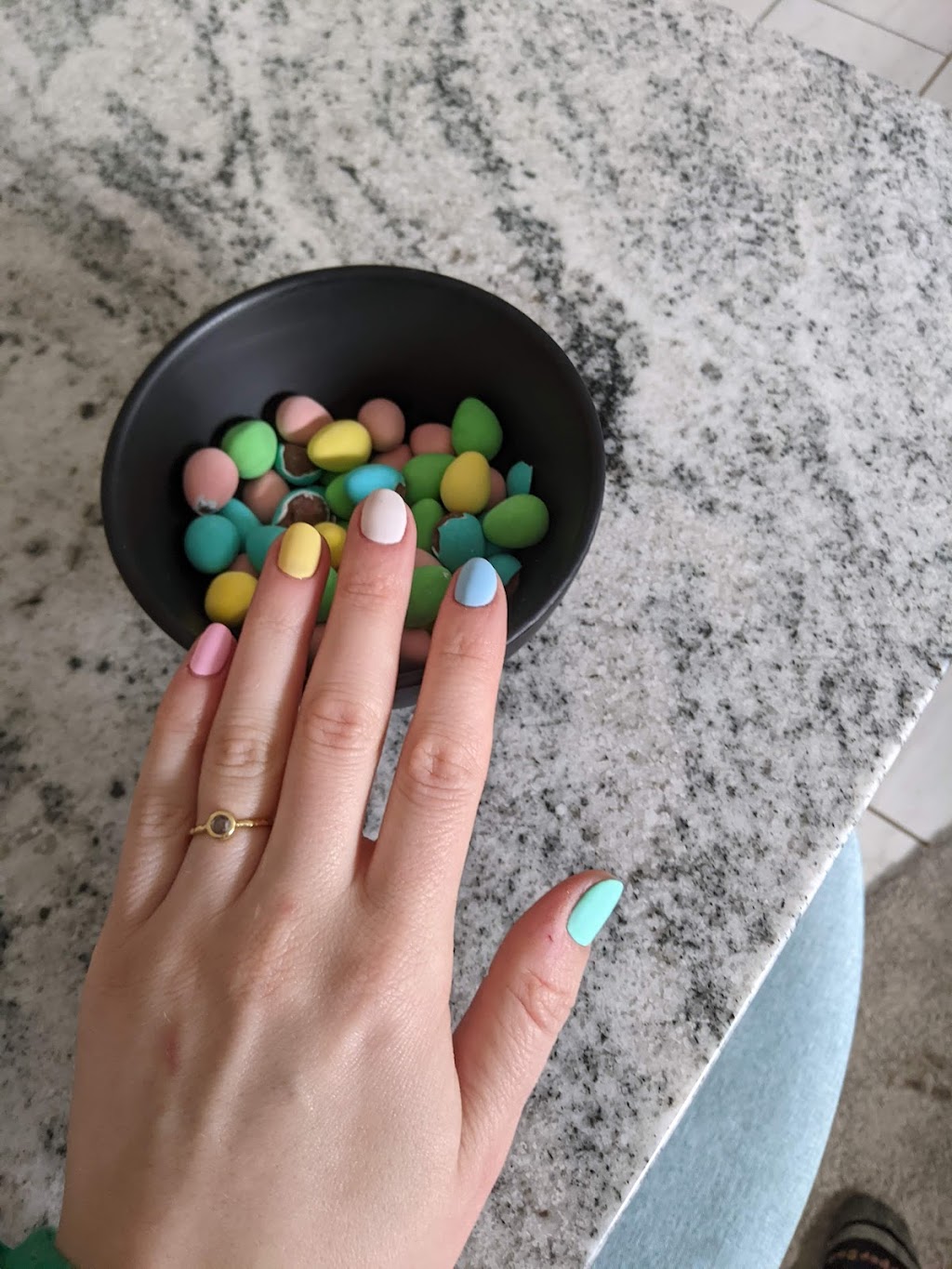 Glamorous Nails and Spa | 1861 Robertson Rd, Nepean, ON K2H 9N5, Canada | Phone: (613) 828-6789