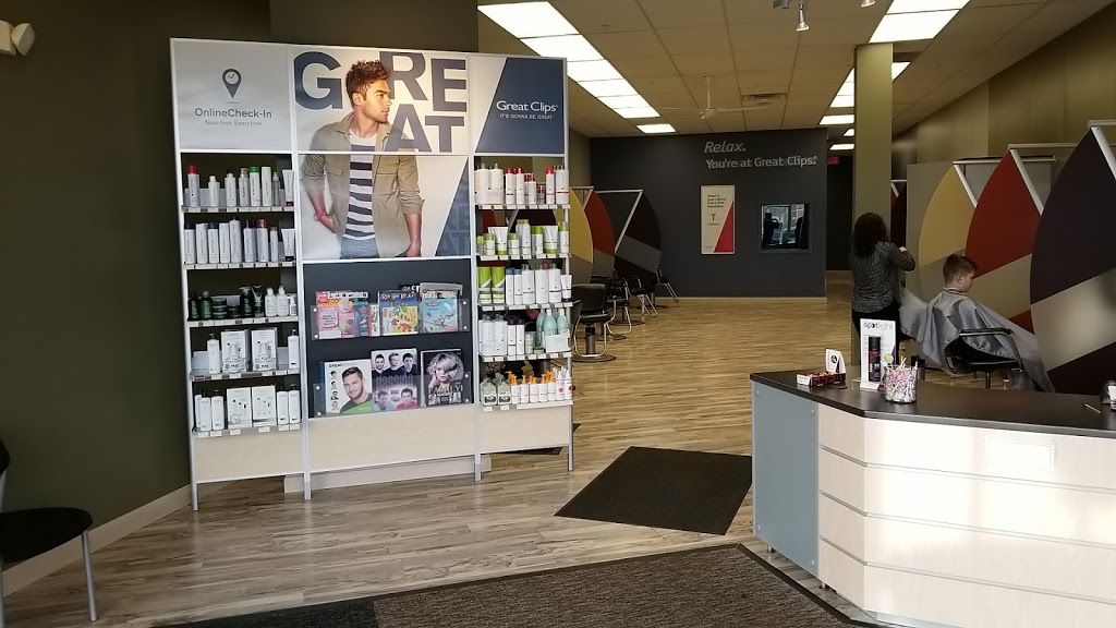 Great Clips | 9630 Transit Rd Ste 700, East Amherst, NY 14051, USA | Phone: (716) 688-8111
