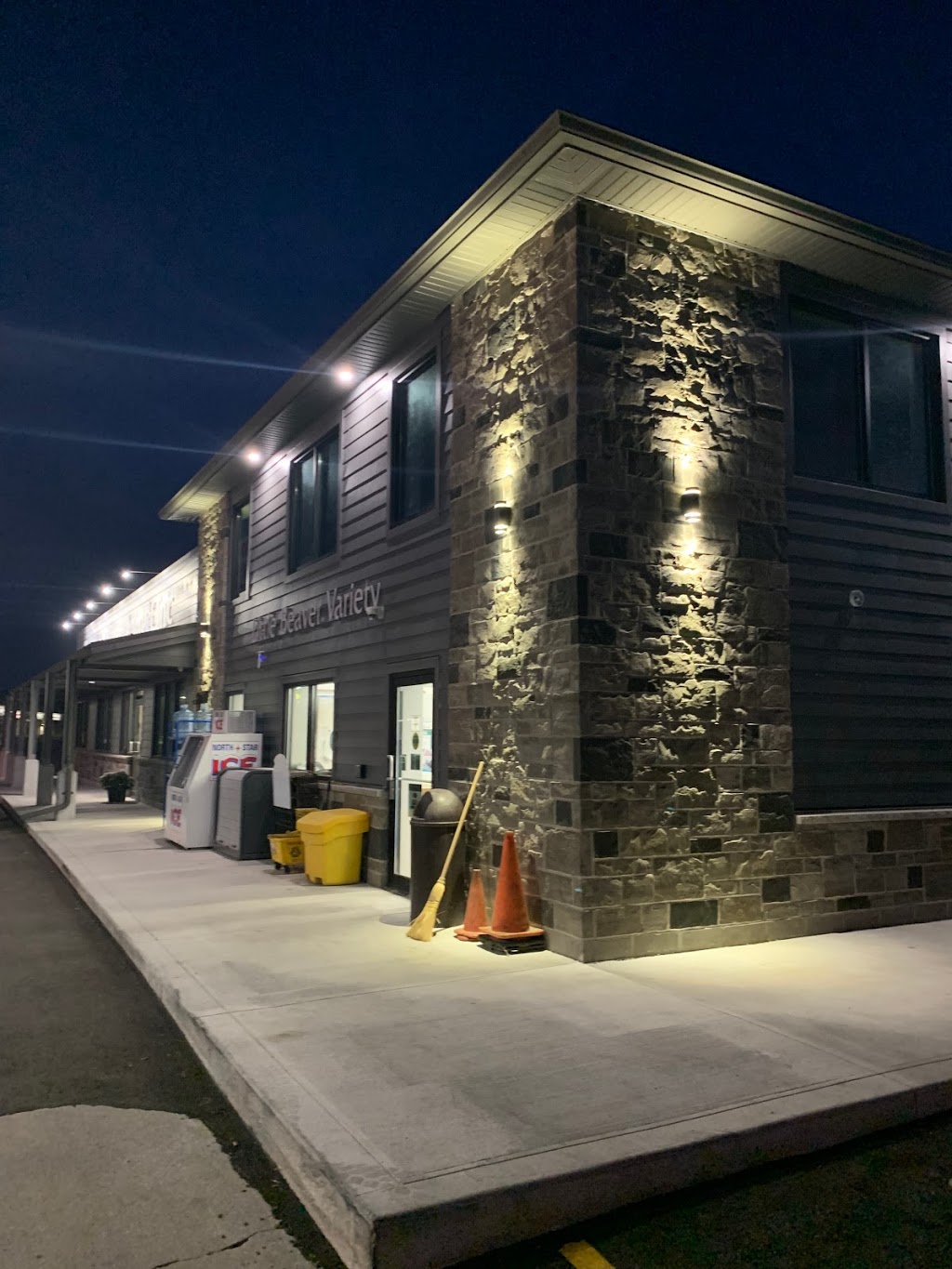 London Electric Limited | 642 Bowan St, Mount Brydges, ON N0L 1W0, Canada | Phone: (519) 933-8050