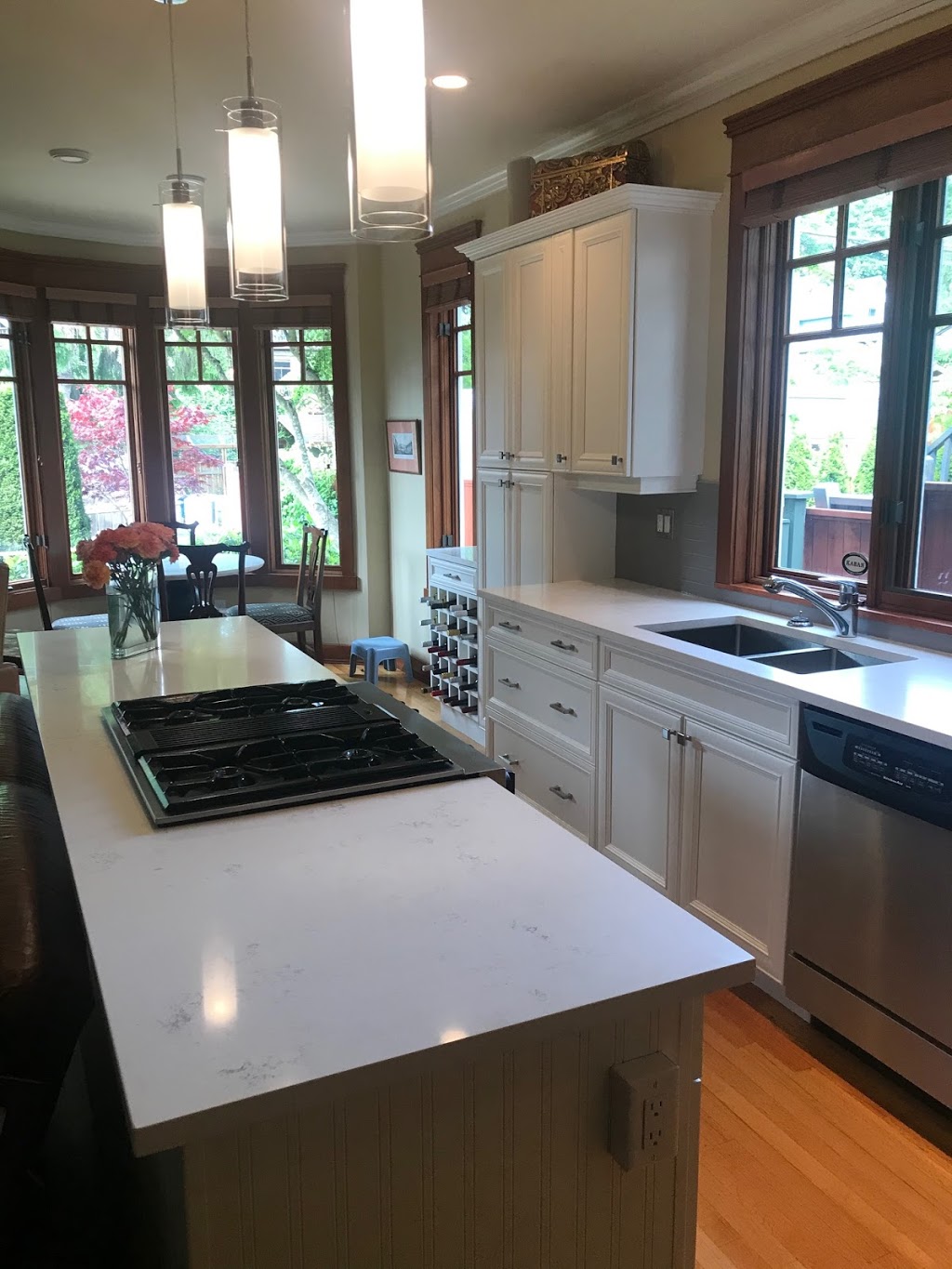 Action Interior Cabinet Refinishing & Renovating | BY APPOINTMENT ONLY, 4519 Epps Ave, North Vancouver, BC V7H 0A6, Canada | Phone: (604) 983-0746
