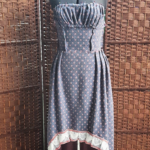 Giselle Clothing Design | 545 Deering St, Nanaimo, BC V9R 6Y2, Canada | Phone: (306) 533-7496
