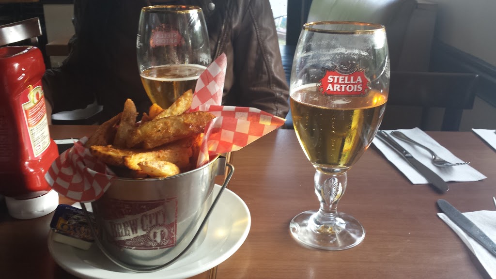 Bistro De La Gare Rosemère | 287 Chemin de la Grande-Côte, Rosemère, QC J7A 1J4, Canada | Phone: (450) 971-1655