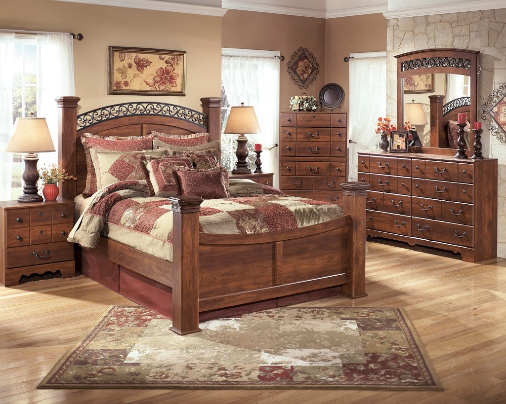 Super Deal Furniture Gallery | 190 Britannia Rd E, Mississauga, ON L4Z 1W6, Canada | Phone: (905) 501-9119