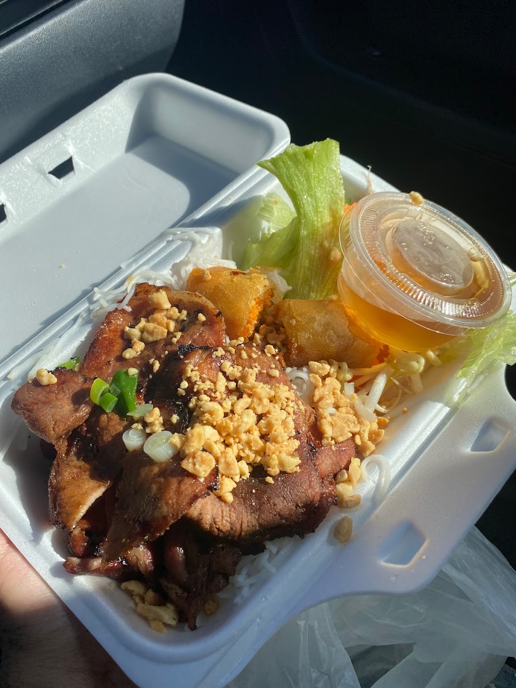 Asia City | 1440 McPhillips St, Winnipeg, MB R2V 3C5, Canada | Phone: (204) 772-2832