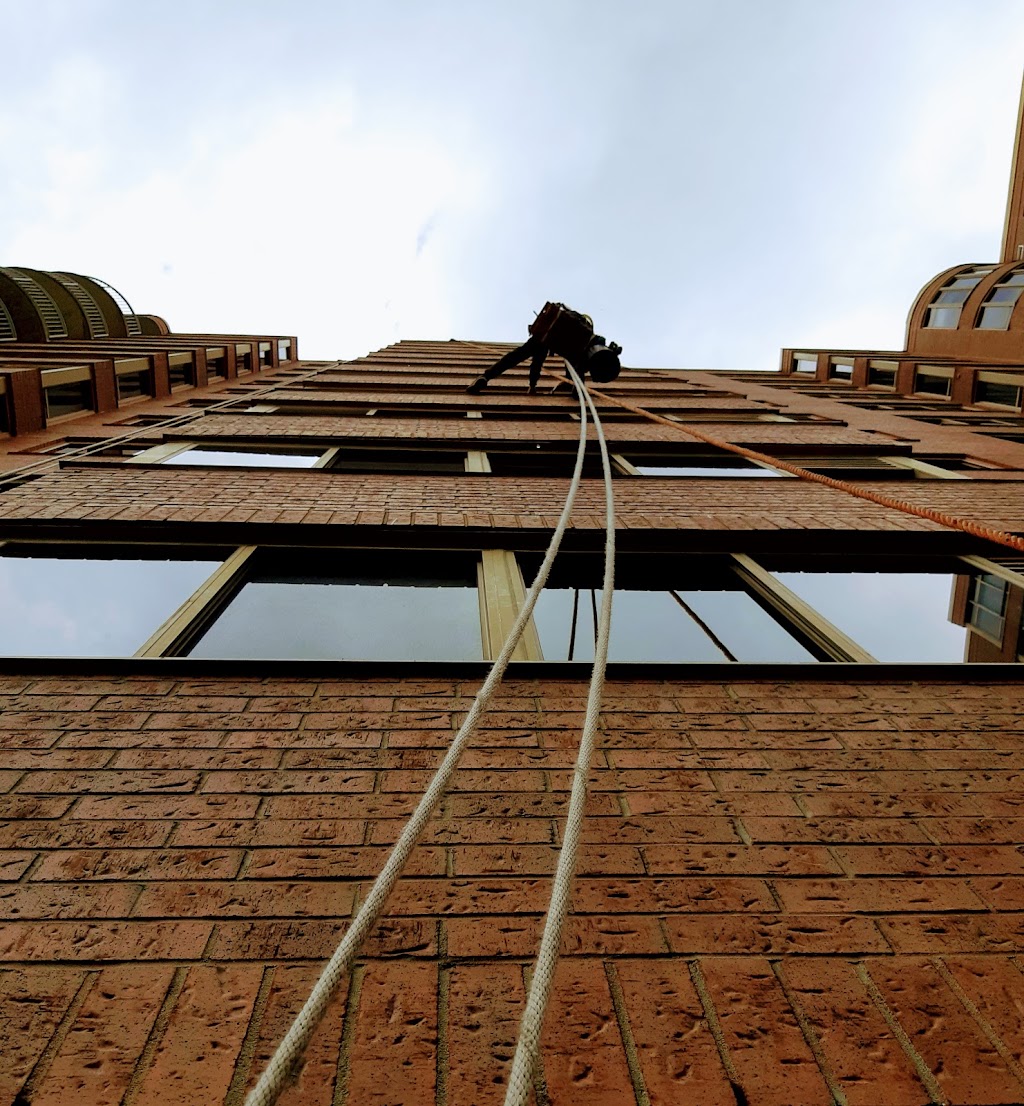 The High Rise Guys | 1107 Ambleside Dr, Ottawa, ON K2B 8E2, Canada | Phone: (613) 809-6200