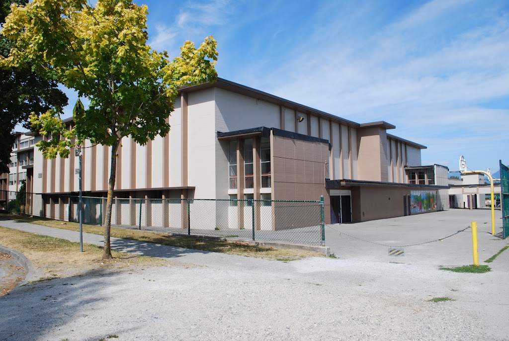 Sir Charles Tupper Secondary School | 419 E 24th Ave, Vancouver, BC V5V 2A2, Canada | Phone: (604) 713-8233