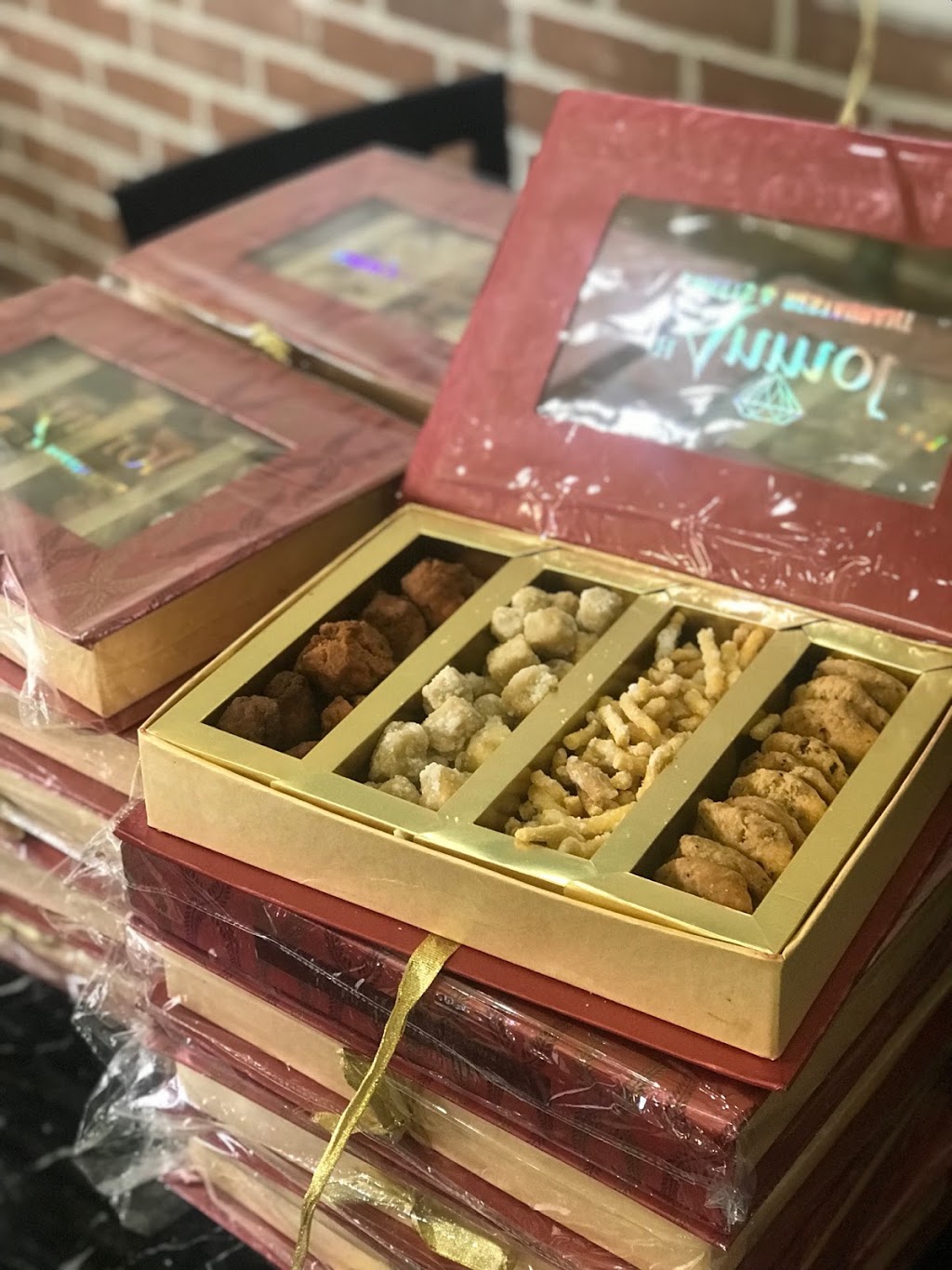 Anmol Sweets & Restaurant | 8363 128 St #108, Surrey, BC V3W 4G1, Canada | Phone: (604) 507-9898