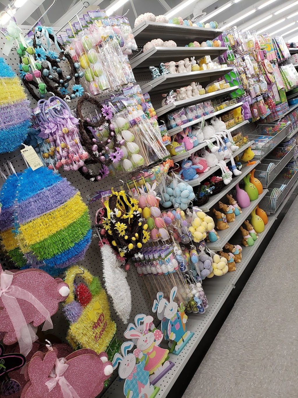 Dollarama | 3806 Albert St Golden Mile S.C, Regina, SK S4S 3R1, Canada | Phone: (306) 761-1201