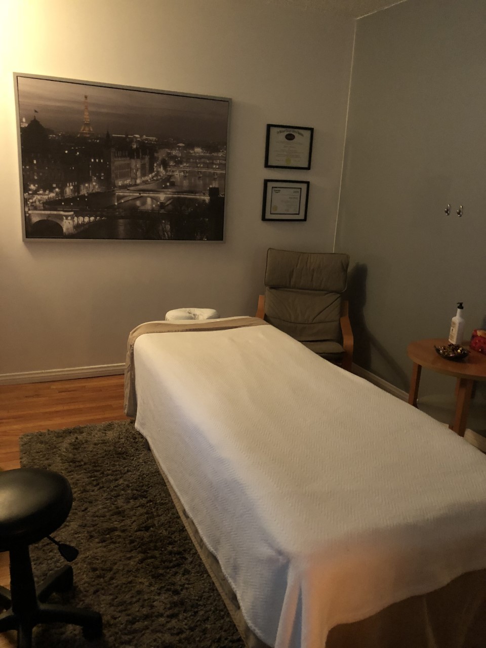 Janice Hiebert RMT | 684 Osborne St 2nd floor, Winnipeg, MB R3L 2B9, Canada | Phone: (204) 510-5558