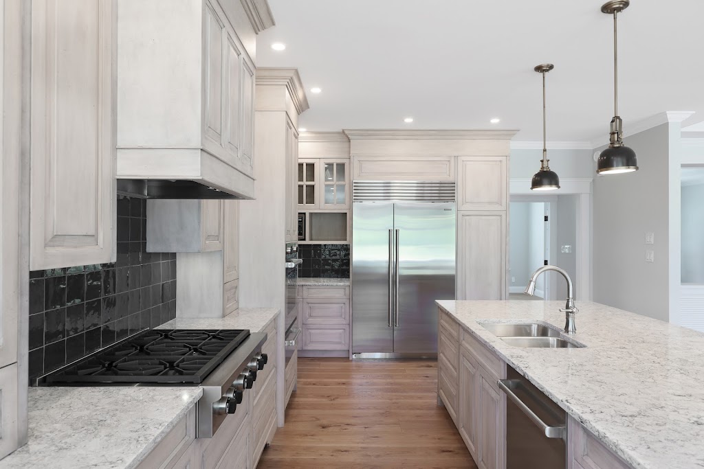 Avoyé Design | 2459 Cousins Ave #213A, Courtenay, BC V9N 3N6, Canada | Phone: (250) 871-0316
