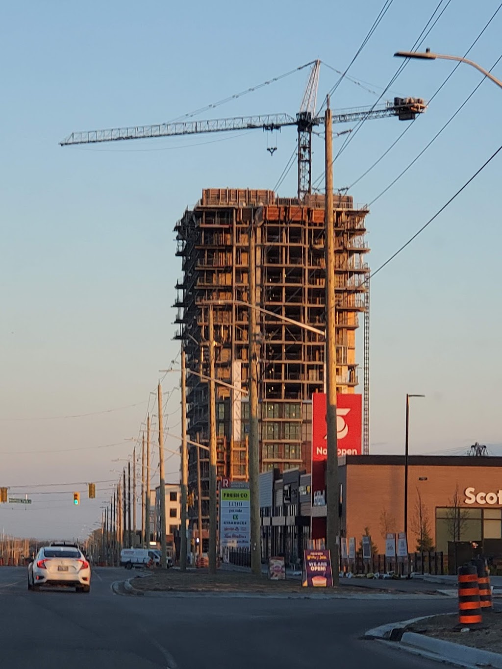 U C Tower Condos Oshawa | Simcoe Street North, Winchester Rd W, Oshawa, ON L1L 0C1, Canada | Phone: (647) 720-4064