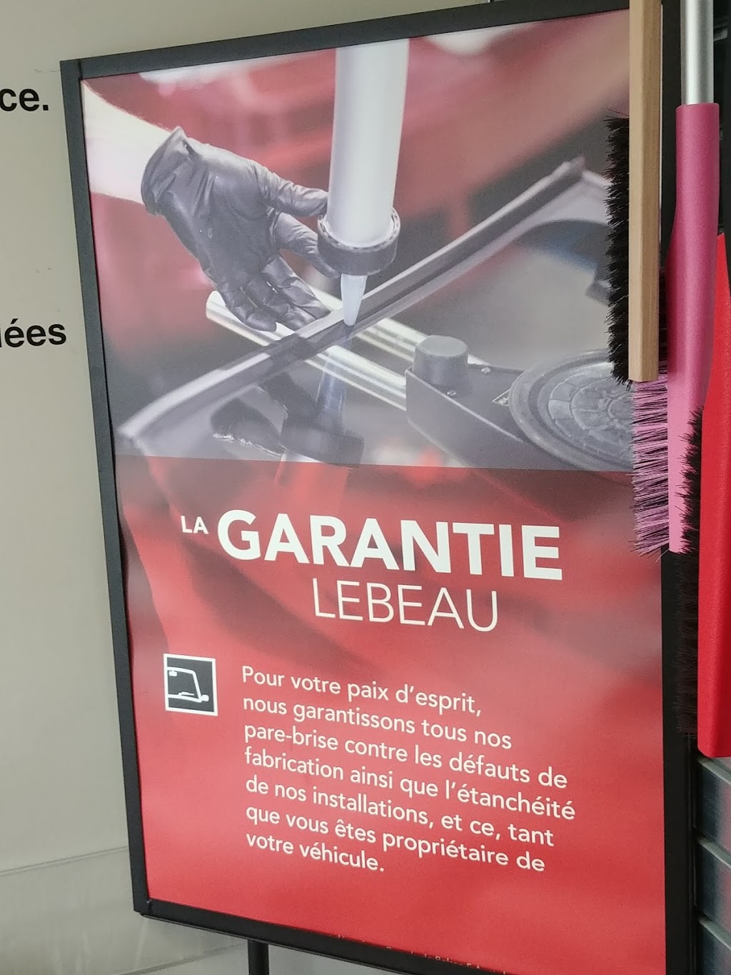 Lebeau Vitres dautos | 2542 Rue Notre-Dame Est, Thetford Mines, QC G6G 2W5, Canada | Phone: (418) 338-4281