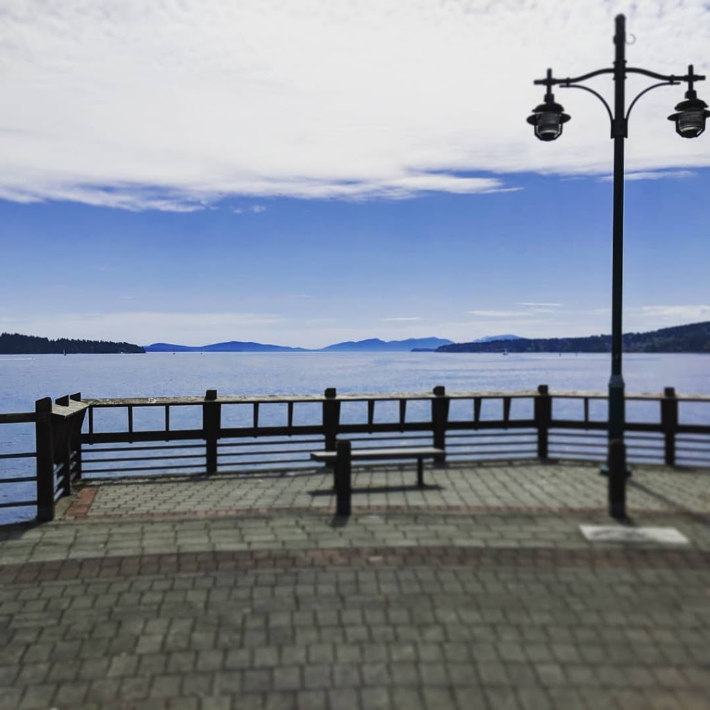 Transfer Beach Park | Captain Tristan de Konnick Way, Ladysmith, BC V9G, Canada | Phone: (250) 245-6400