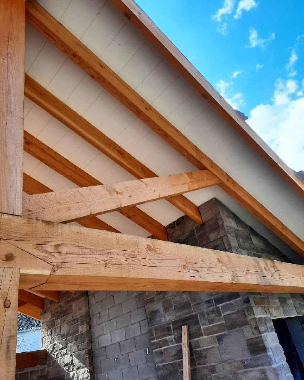Fire & Mountain Carpentry Inc | 29 Washington St, Paris, ON N3L 2A4, Canada | Phone: (519) 993-5141