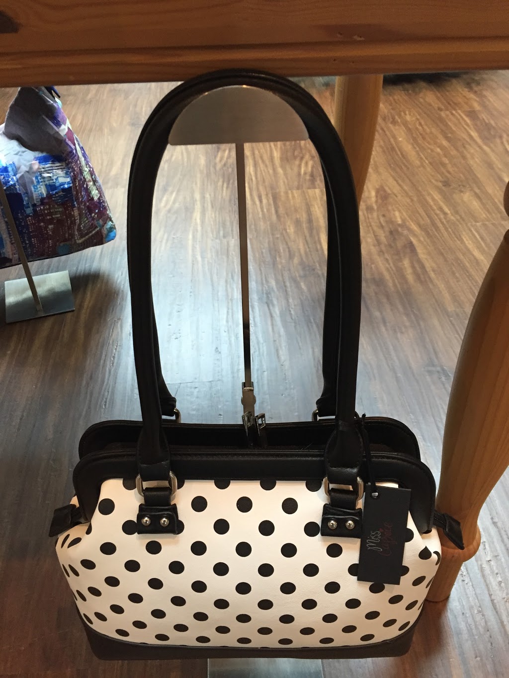 Boutique Condor | 95 Boulevard de Gaulle, Lorraine, QC J6Z 3R8, Canada | Phone: (450) 621-6404