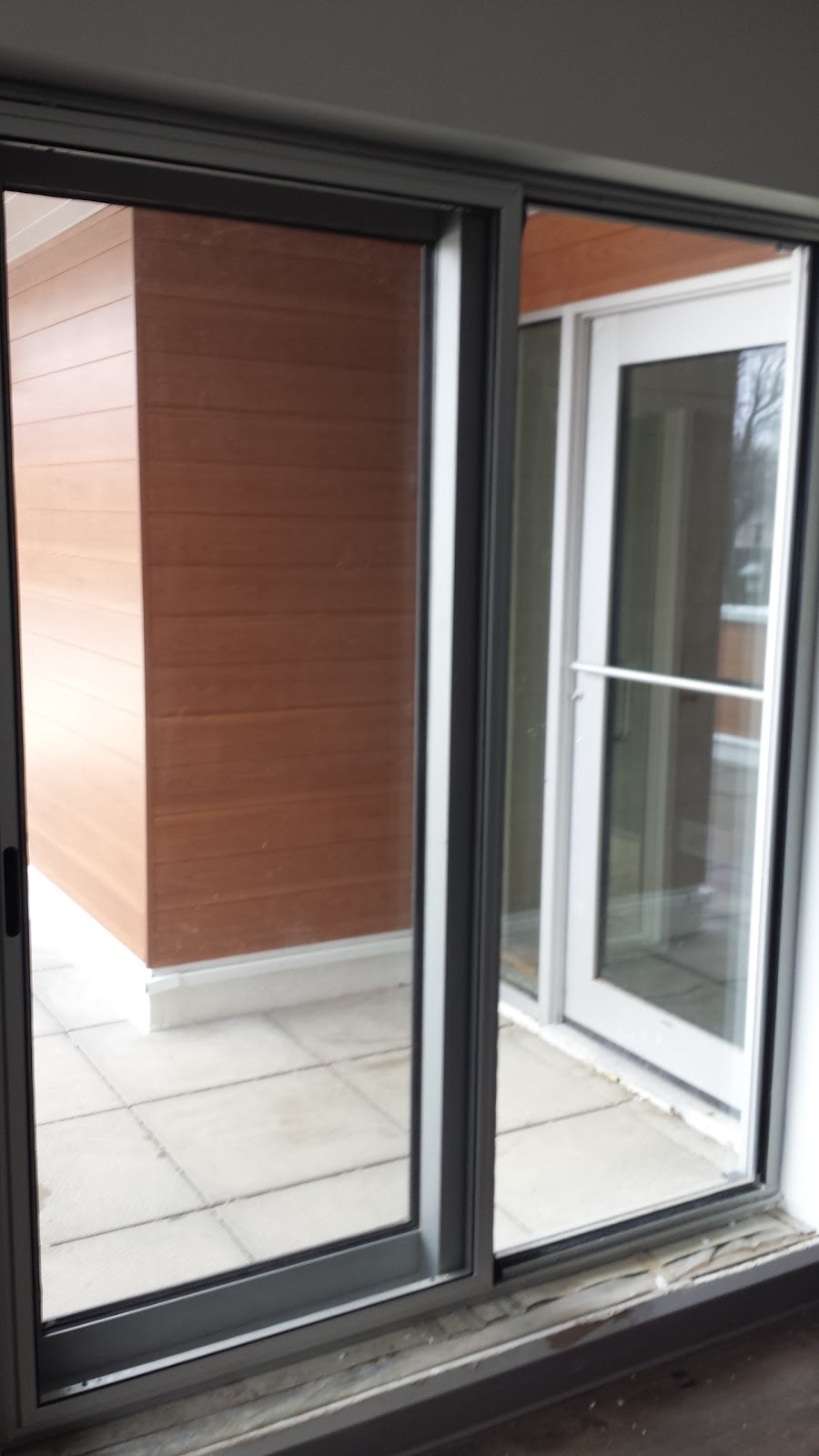 Erie Glass | 9481 Longwoods Rd, Chatham, ON N7M 5J7, Canada | Phone: (519) 354-0322
