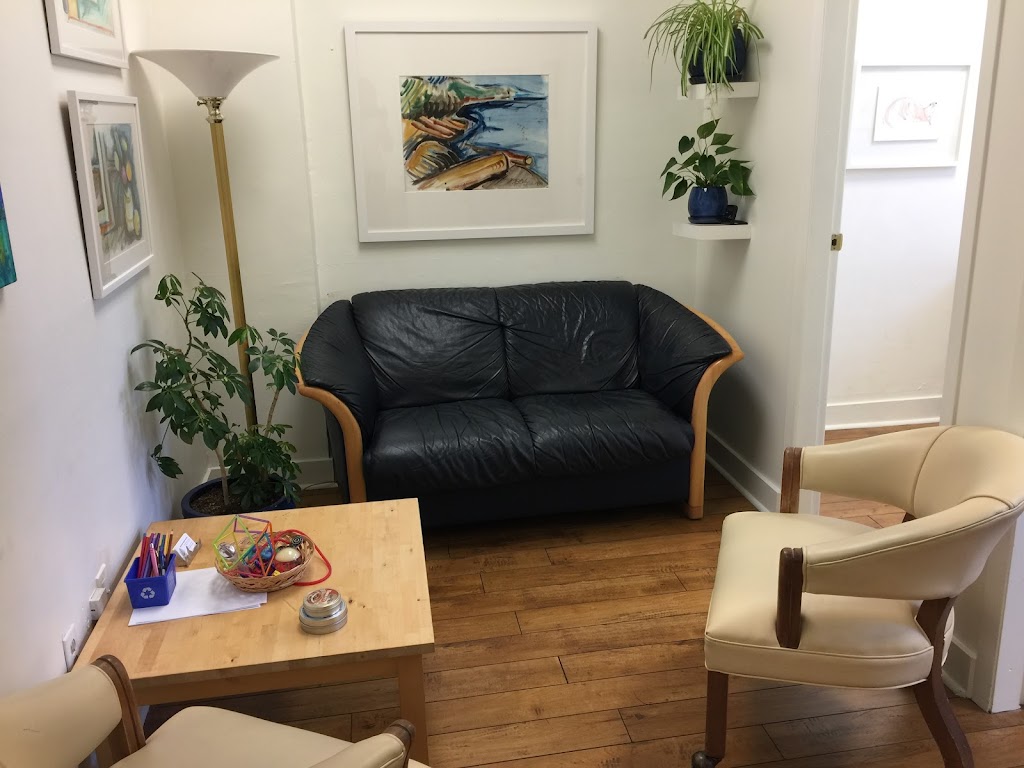 Thaiss Psychological Services | 2186 Oak Bay Ave #209, Victoria, BC V8R 1G3, Canada | Phone: (250) 516-6692