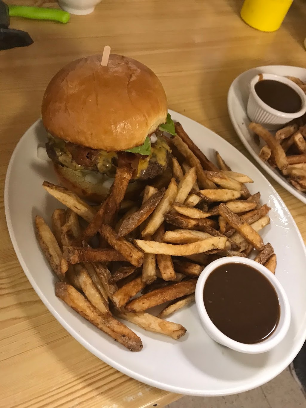 Belle Aire Restaurant | 1270 Maple Rd, Belle Ewart, ON L0L 1C0, Canada | Phone: (705) 456-4111