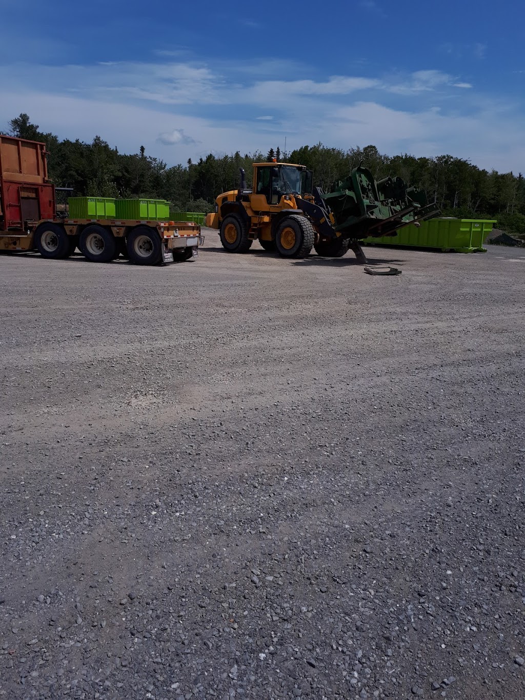 Transport Jacques Leblond Inc | 2 Rue Joseph-Alfred-Pelletier, Rivière-du-Loup, QC G5R 0E1, Canada | Phone: (418) 868-1781