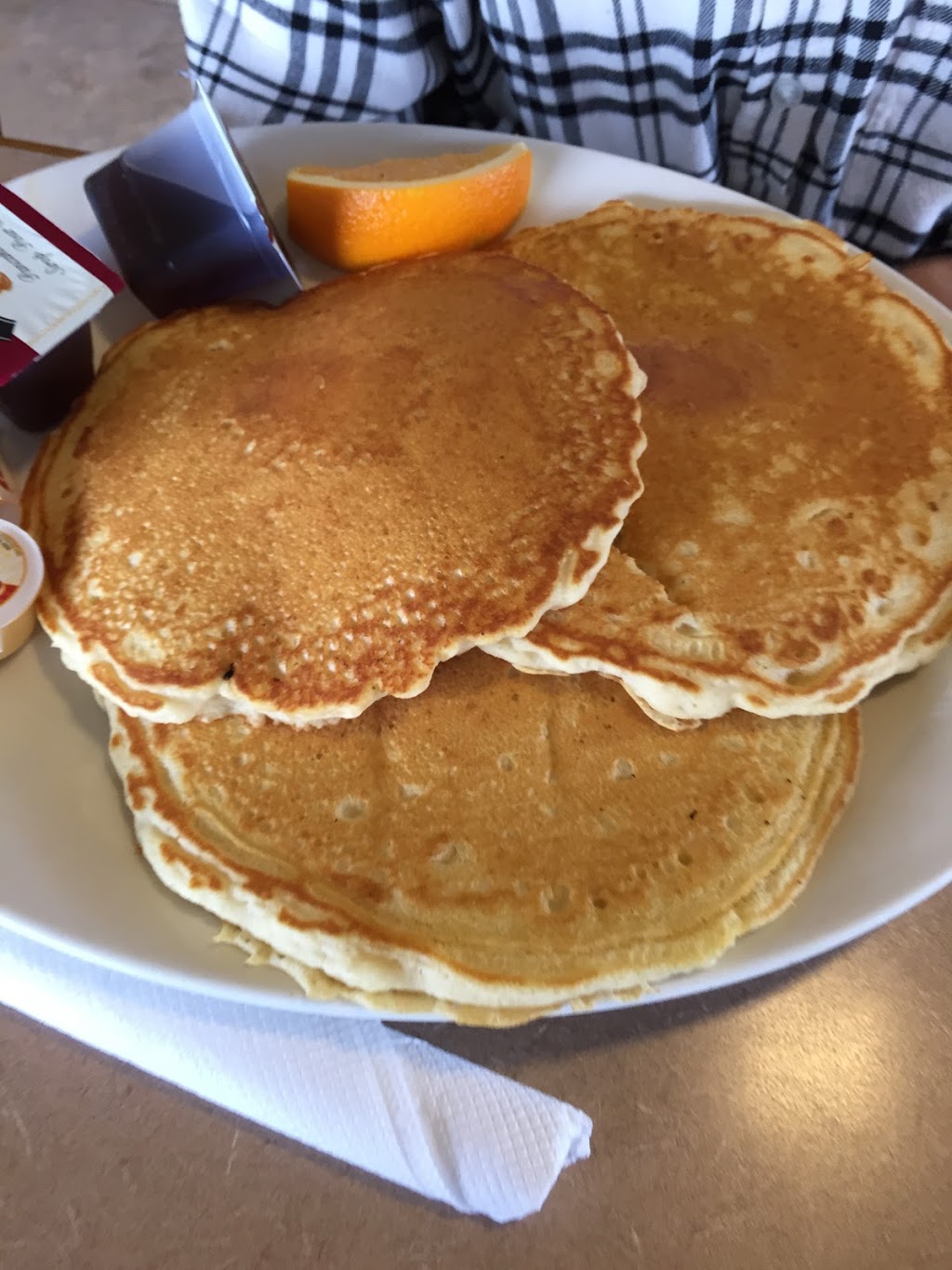 Omega family restaurant | 685 Fischer-Hallman Rd, Kitchener, ON N2E 4E9, Canada | Phone: (519) 745-2500