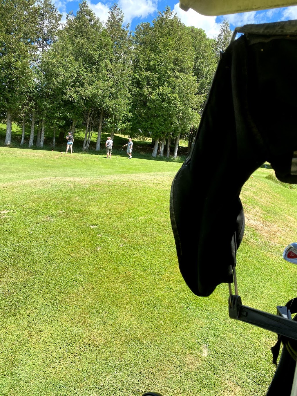 Island Brae Golf Club | 7388 QC-148, Chapeau, QC J0X 1M0, Canada | Phone: (613) 732-9022