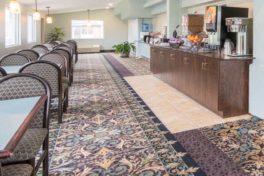 Super 8 by Wyndham Hamburg | 5442 Camp Rd, Hamburg, NY 14075, USA | Phone: (716) 276-0917