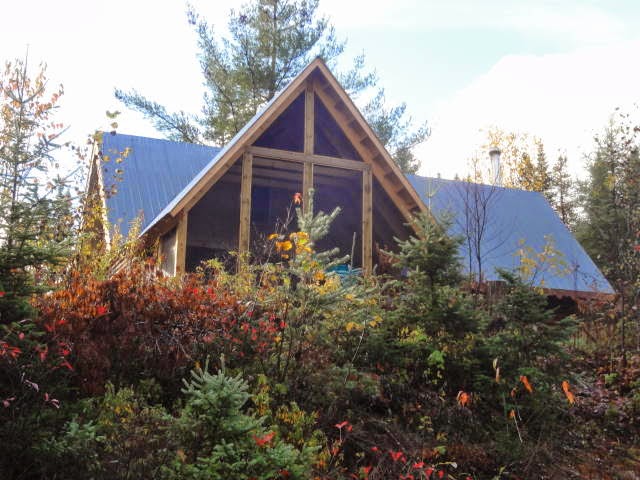 Chalet Guimond | 530 Rue Guimond, Saint-Alexis-des-Monts, QC J0K 1V0, Canada | Phone: (514) 370-8329