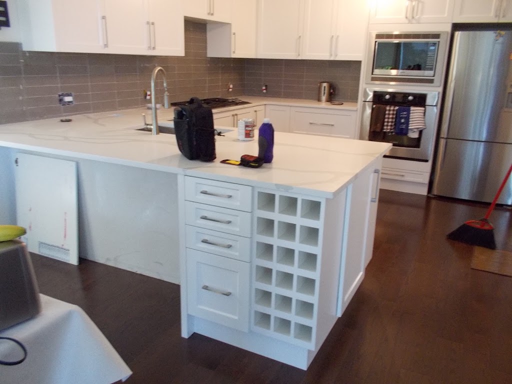 Cabinnova Kitchens | 15280 Royal Ave, White Rock, BC V4B 1M6, Canada | Phone: (778) 987-8428