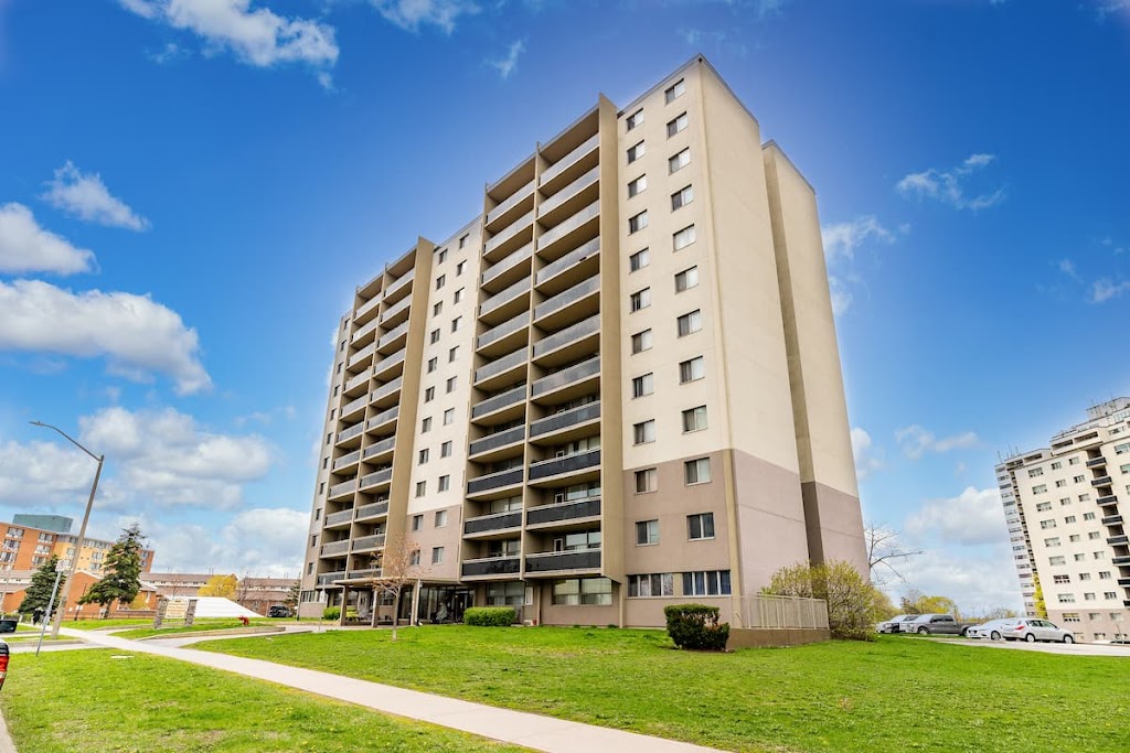 The Heartland | 1266 Pentland St, Oshawa, ON L1G 3T1, Canada | Phone: (289) 869-0686