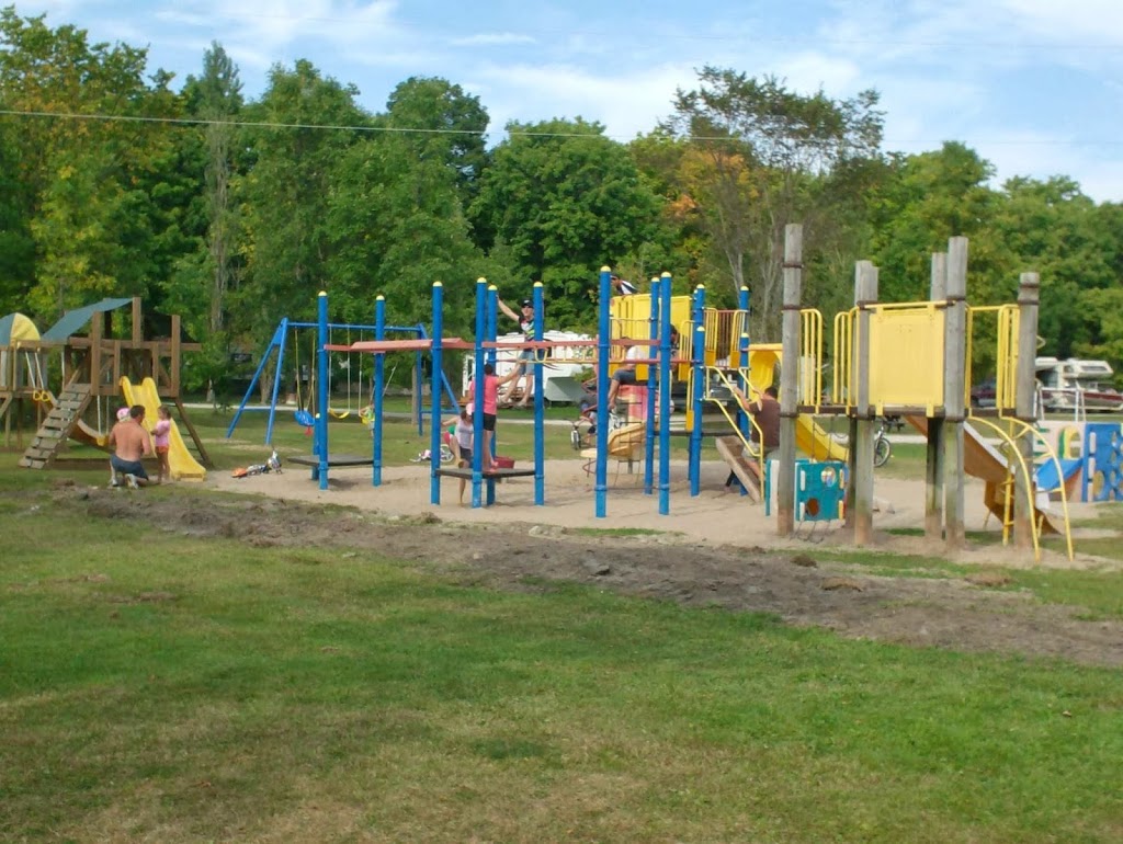 Manitoulin Resort | 152 Holiday Haven Rd, Manitowaning, ON P0P 1N0, Canada | Phone: (705) 859-3550