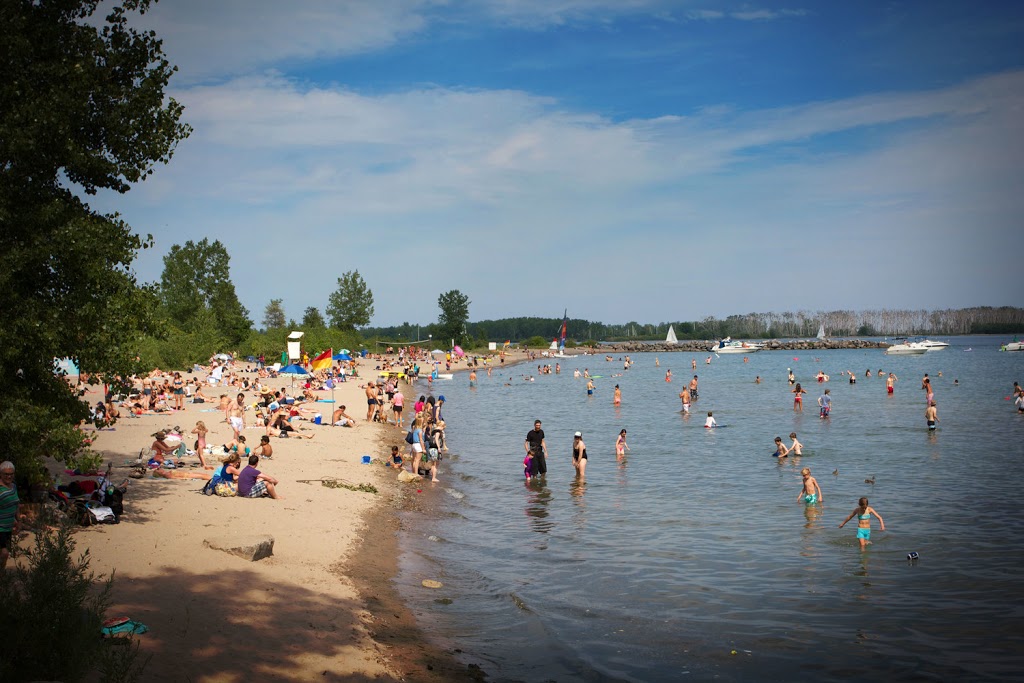Satchin’s Beach | Birch Cliff, Toronto, ON, Canada | Phone: (647) 567-6585