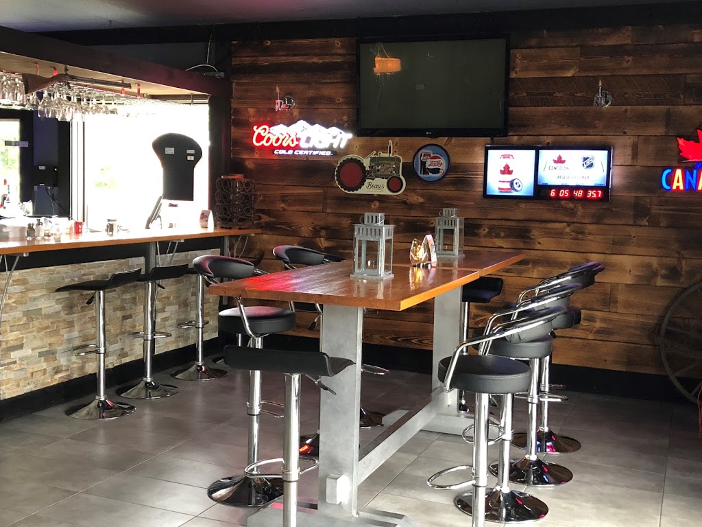 Resto SmokenGrill Burger pub | 79 Rue Saint Joseph, Gracefield, QC J0X 1Y0, Canada | Phone: (819) 463-9990