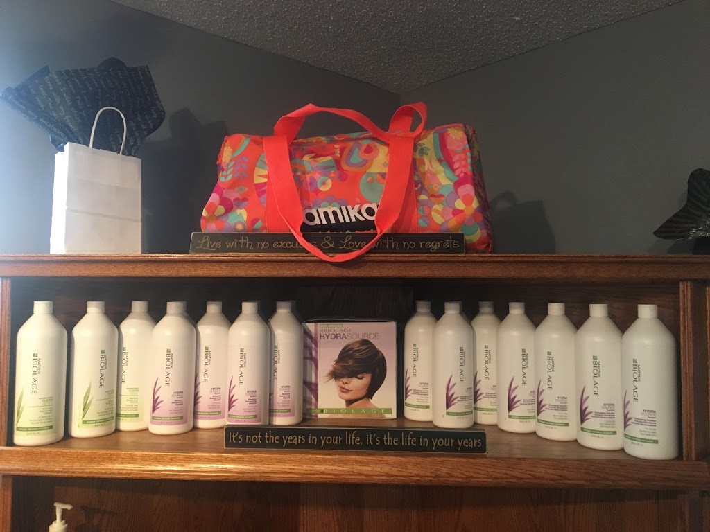 Sandys Complete Family Hairstyling | 763 Woodhill Dr, Fergus, ON N1M 3N2, Canada | Phone: (519) 787-0850
